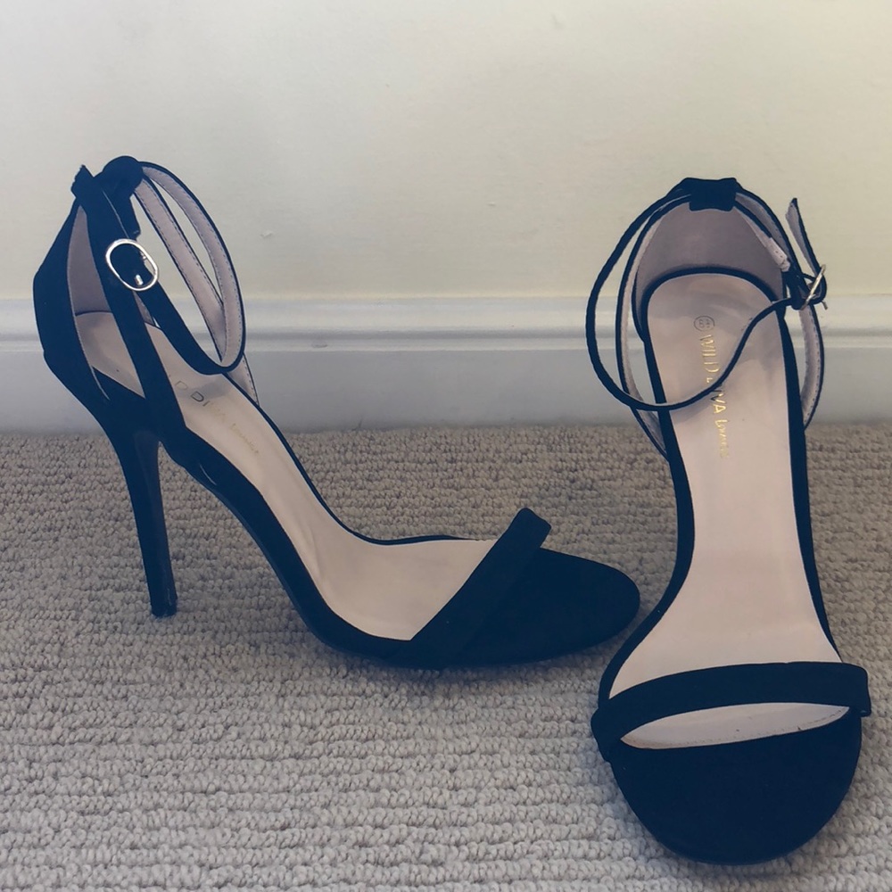 PRICE DROP! Black stiletto faux suede